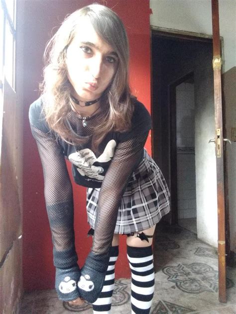 que es un femboy